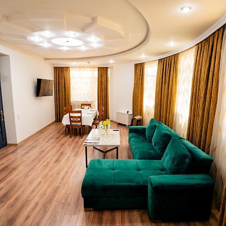 Panorama Villa Lux Hotel Baku Exteriör bild