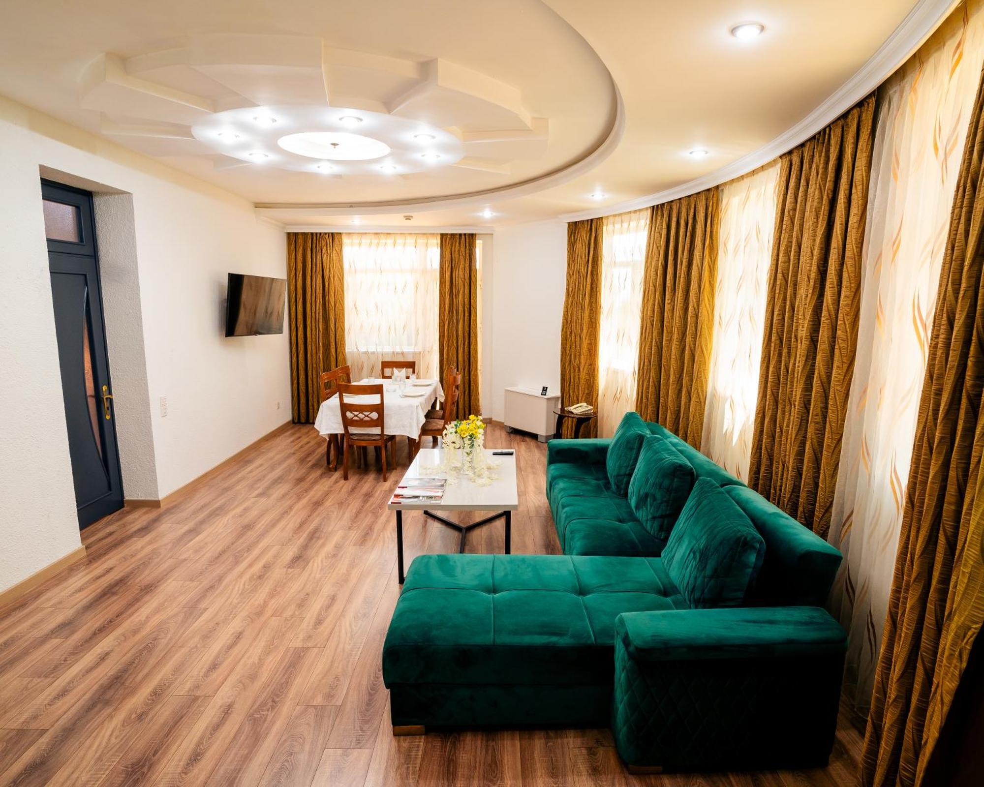 Panorama Villa Lux Hotel Baku Exteriör bild